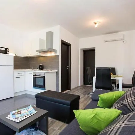 Mia Apartment